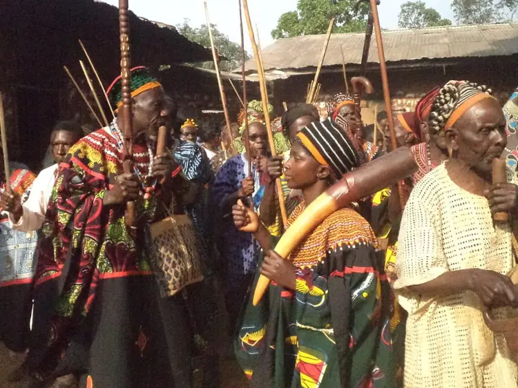 dance group 